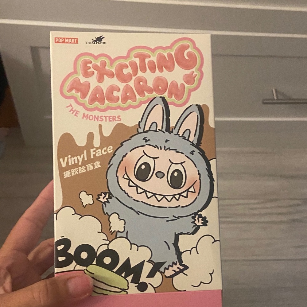 Exciting Macarons Vinyl Face Toy. Authentic labubu